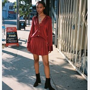 Lisa Says Gah - Red Satin Set